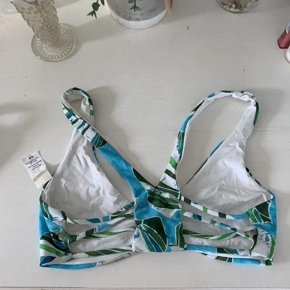 l*space bikini top - Picture 2 of 2